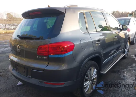 2014 Volkswagen Tiguan R-Line/S/Se/Sel z USA, uszkodzony, nr VIN WVGAV3AX1EW547510